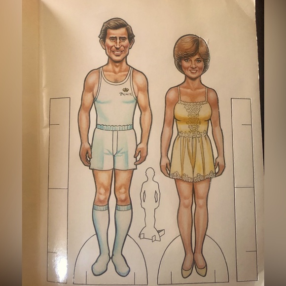 Vintage Chuck & Di have a Baby ! Baby Doll Book - Picture 11 of 12